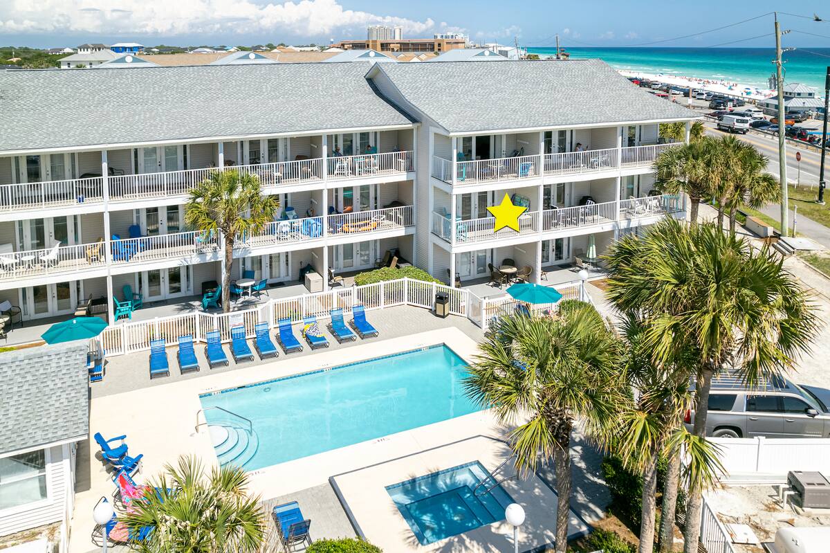Summer Spell condo complex, pool and nearby Gulf